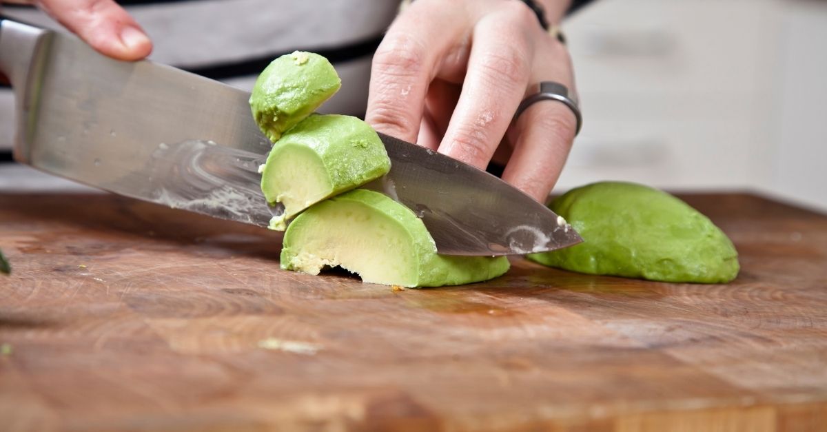 Aguacate al natural solo y crudo